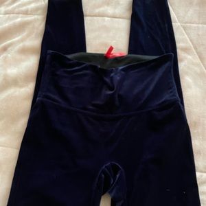 SPANX VELOUR LEGGINGS! (Never worn)